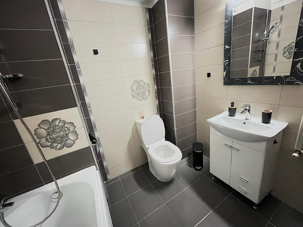 Dacia Residence Apartments Self Check-In Craiova Eksteriør billede